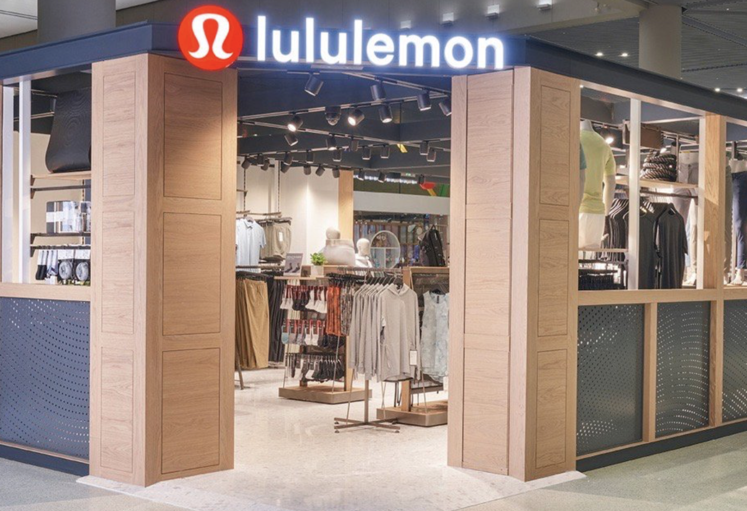 瑜伽界的“爱马仕”Lululemon加码男装业半岛·BOB官方网站务但中国市场劲(图1)