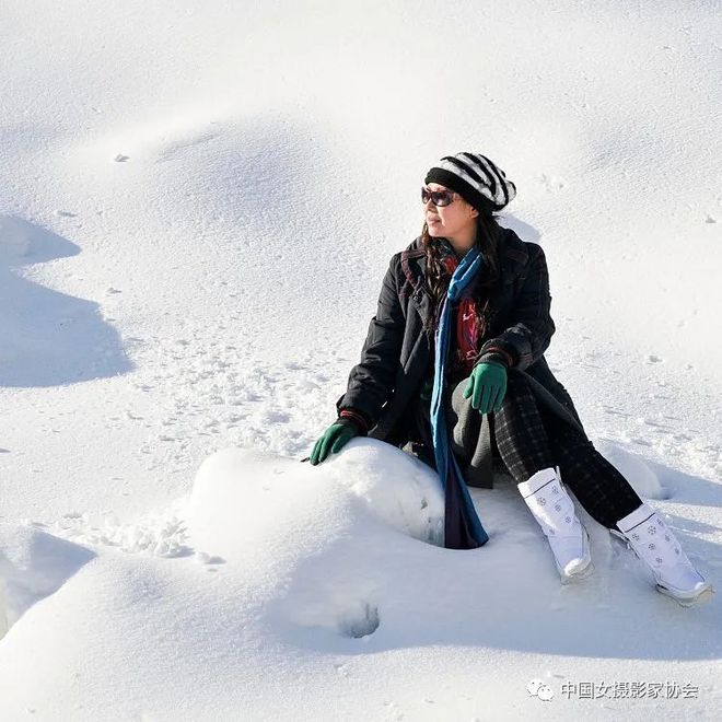 赵占南｜留守老太BOB半岛中国官方网站练瑜伽孙儿助力成网红(图9)